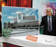 Rafael G�mez lagde Tivoli Worlds planer frem.