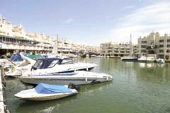 Puerto Marinas udvidelsesplaner er st�dt p� en ny hindring.