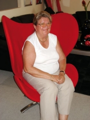 Kate Lorange har boet på Costa del Sol i 28 år, og hun savner bestemt ikke Danmark. Kate Lorange har boet på Costa del Sol i 28 år, og hun savner bestemt ikke Danmark.