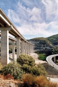 Anlægsarbejdet var en af de største udfordringer, vejvæsenet har mødt i Spanien. Foto: Poul Skøtt Anlægsarbejdet var en af de største udfordringer, vejvæsenet har mødt i Spanien. Foto: Poul Skøtt