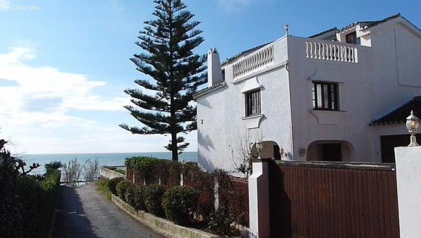 Villa i Calahonda - lige til vandet Villa i Calahonda - lige til vandet