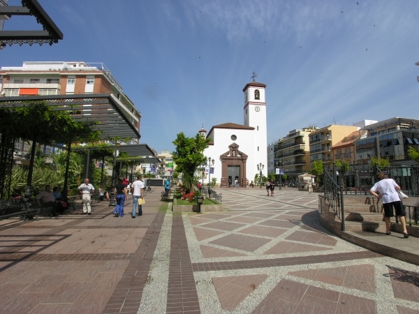 Kirkepladsen i Fuengirola Kirkepladsen i Fuengirola